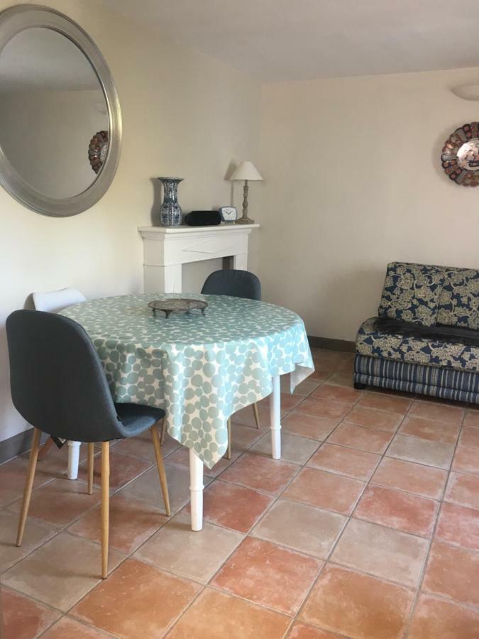 Maisonnette A Etables ; La Bleue Exterior photo